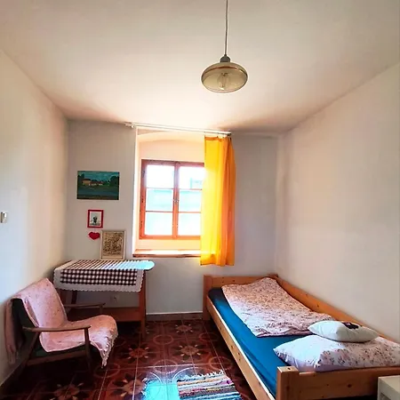 Statek Sudomer U Pisku