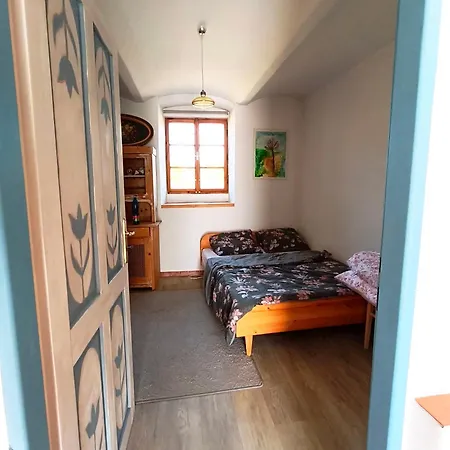 Statek Sudomer U Pisku Cejetice